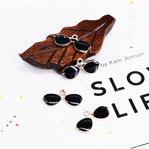 MRHUANG 10pcs/pack 10*21mm Glasses Enamel Charms Pendant Oil Drop Floating Charms fit DIY Bracelet Jewelry Accessory