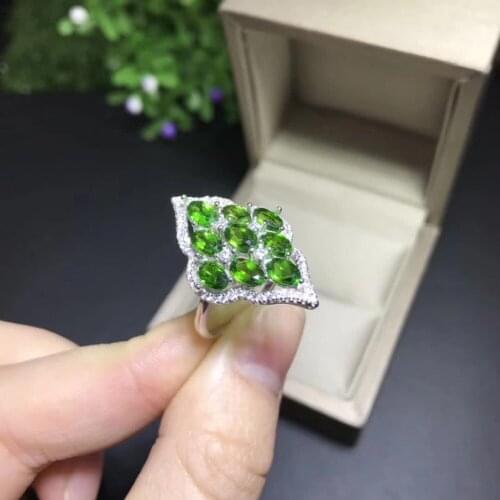 Natural green diopside ring 925 pure silver inlaid natural gemstone ring can be fixed as a dead-button luxury style envelope