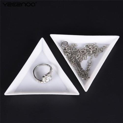 10Pcs White Containers For Beads Display Plastic Tray Packaging White PP Triangle Plate For Jewelry Beads Organizer