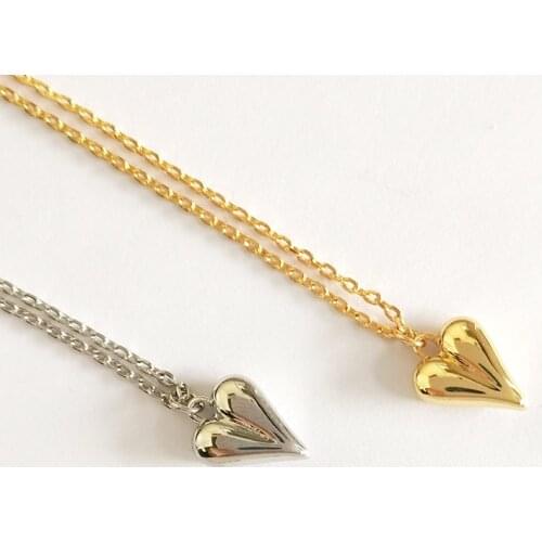 Love necklace female European and American clavicle chain peach heart simple design sense temperament necklaces 2021 new