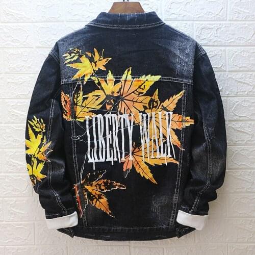 Spring New Brand Korea Mens Maple Leaf Print Casual Loose Denim Jackets Plus Szie M-XXXL Pockets Frayed High Street Cowboy Coats