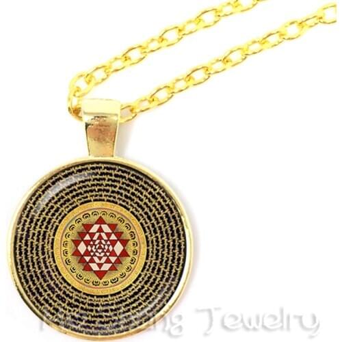 1pc Buddhist Sri Yantra Pendant Mandala Necklace Sacred Geometry Sri Yantra Buddhist Necklace Women Jewelry