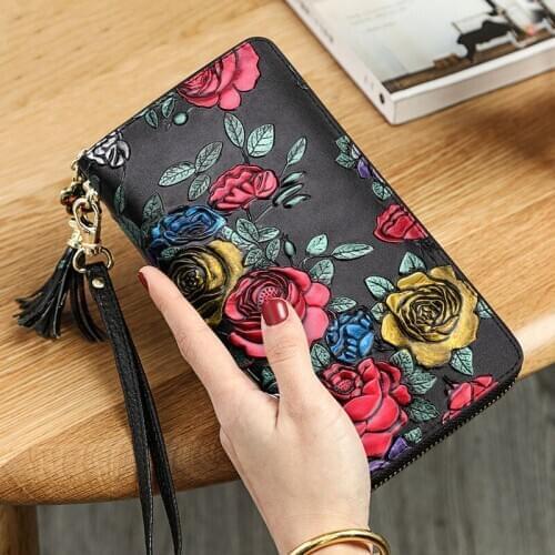 Luxury Tassel Genuine Leather Wallet Long Womens Clutch bag Fashion Relief Rose Wrist strap Wallet Card Holder Coin Purse 2020