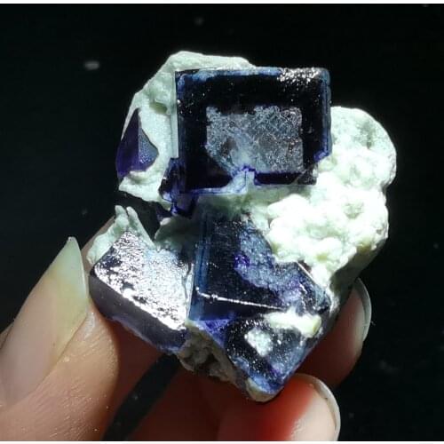 27.7gPurple fluorite mica crystal mineral stone decoration ring vein healing geological teaching specimen decoration ornaments