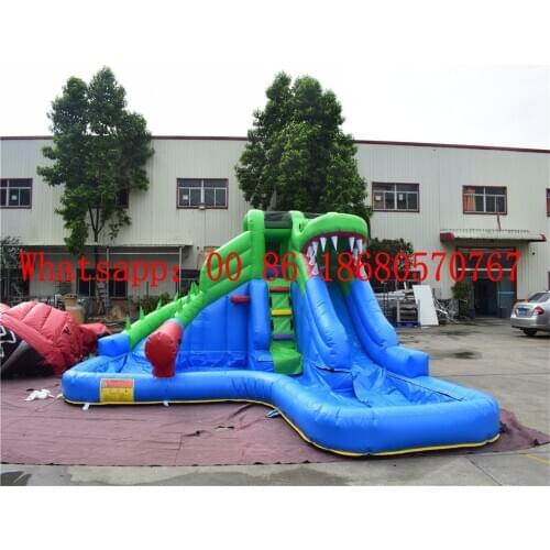Colorful childrens outdoor inflatable crocodile pool castle slide combination