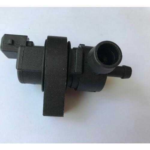 For BMW E46 3-Series Vaico Fuel Tank Breather Valve Purge Valve