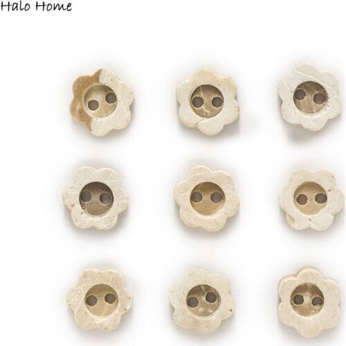 30pcs Coconut Buttons Plum Flower Sewing Scrapbooking Handwork Clothing Gift Home Decor Card Making DIY 11mm