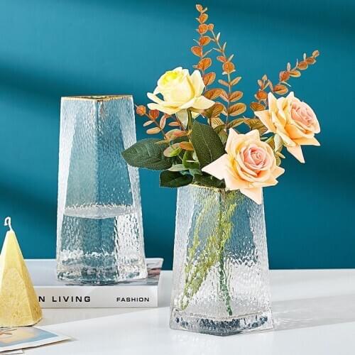 Light luxury style modern and simple transparent glass vase with Phnom Penh