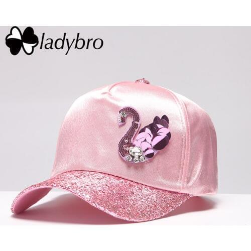 Ladybro Women's Caps