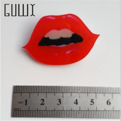 Fashion cartoon badge pin badge xionghua red lips Christmas jewelry Halloween decorations gifts