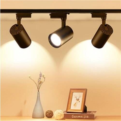 1 meter Rail + 3 Pcs Rail Spotlight Set Black Case + Daylight Color 20 W Decorative Spotlight