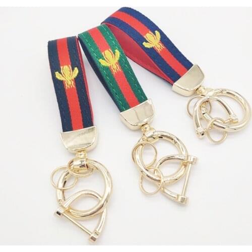 Luxury car keychain leather ring for Volkswagen Honda Nissan Toyota car accessories men and women waist pendant Jewelry Gift