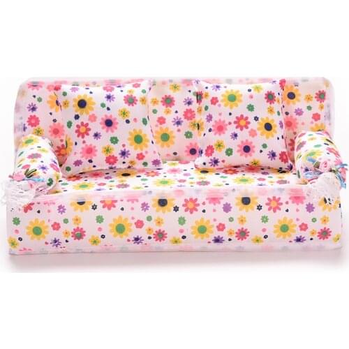 1Set Mini Dollhouse Furniture Flower Cloth Sofa Couch With 2 Full Cushions For Doll House Toys Hot Selling