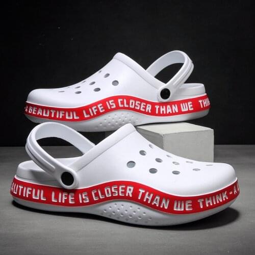 Summer Men Slippers Massage Fashion Clogs Sandals Outdoor Flip Flop Garden Shoes Men Pool Slides Mules Beach White Slippers