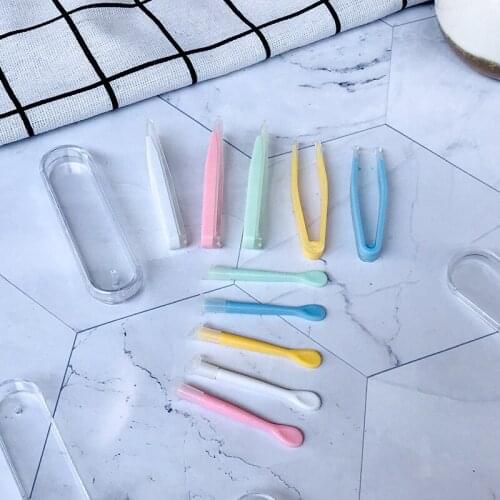 1PCS Small Cute Tweezers and Suction Cup Women Contact Lenses Case Tweezers Container Special Clamps Tool Eyewear Accessories