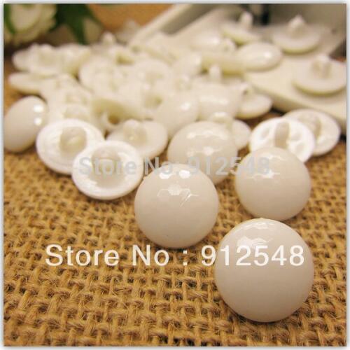 100pcs white Nylon Sewing Buttons Scrapbooking 14mm,008