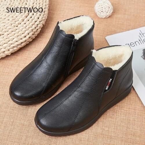 2021 Fashion Waterproof Ankle Boots Female Plush Winter Trekking Shoes For Women Black Snow Boots Female Leather Shoes