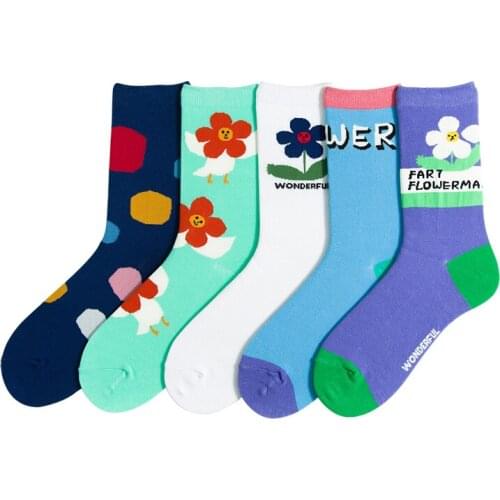 New Design 5 Pairs A Lot Women Sweet Socks Cotton Letters Flowers White Blue Ladies Funny Socks