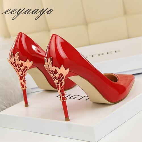 2019 New Spring/Autumn Women Pumps High Thin Heels Pointed Toe Shallow Metal Decoration Sexy Party Women Shoes Red High Heels