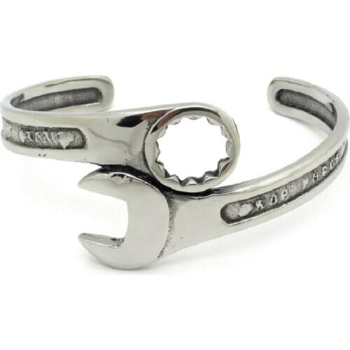 Men 's stainless steel bracelet men' s jewelry wholesale rock punk titanium steel locomotive wrench bracelet