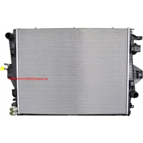 Radiator Fit Porsche Cayenne 4.2 Diesel 2012-2018 VW Touareg 7P6121253 95810613220 7P6121253A
