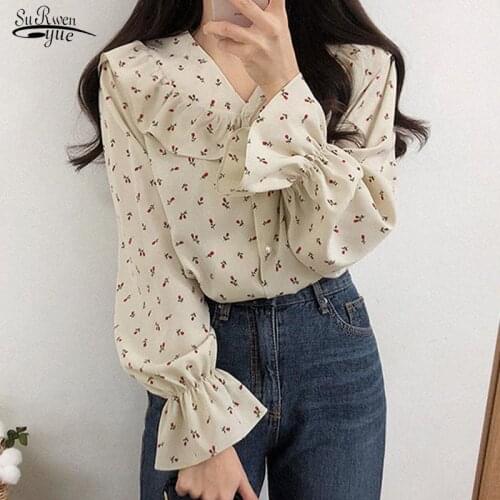 2020 Korean Autumn Puff Sleeve Chiffon Women Blouse Office Lady V-Neck Floral Shirts Plus Size Ladies' Tops Women Cardigan 10335