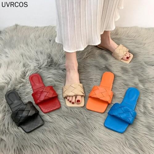 2021 New Hot Sale Fashion Ladies Summer Slippers Ladies Casual Open-toed Flat Sandals Ladies Comfortable Beach Slippers