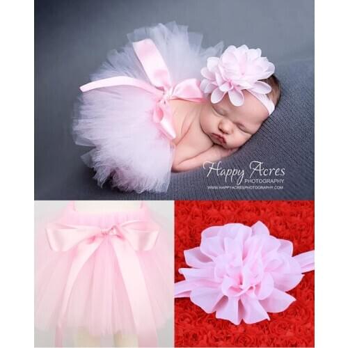 Europe and the United States children rabbit rabbit with a set of feathers lace models baby sets