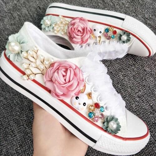 Koovan Womens Canvas Shoes 2018 Womens Thick-soled Students Rhinestones Flowers Low Flats Sneakers White Shoes Lazy Bottom