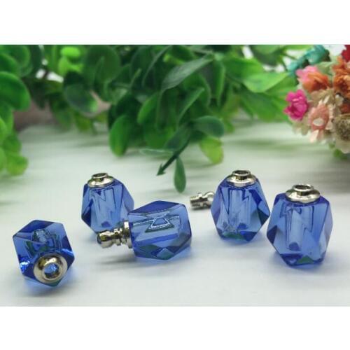 50pcs/lot 10*15mm screw cap rhombus vial pendant sea blue Crystal Perfume bottle Necklace Pendant charms name or rice art