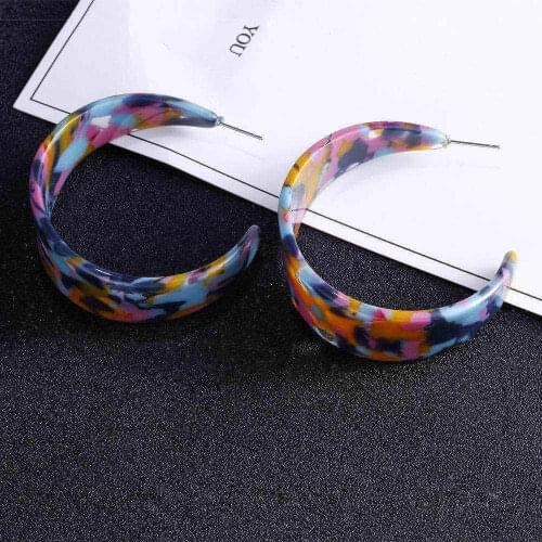 SOHOT New Retro Minimalist Style Tin Foil Clear Acrylic Hoop Earrings Unique Charming Femme Party Bijoux For Birthday Jewelry