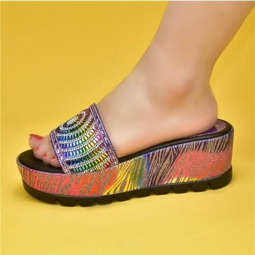 New Arrival Women Summer Slippers Ladies Rhinestone PU Wedges Shoes Female Casual Slingbacks Sandals Comfortable Platform Woman