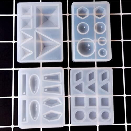 Liquid Resin Silicone Mold DIY Geometric Triangle Mirror Craft epoxy resin molds for Clay Molds necklace pendant Mould