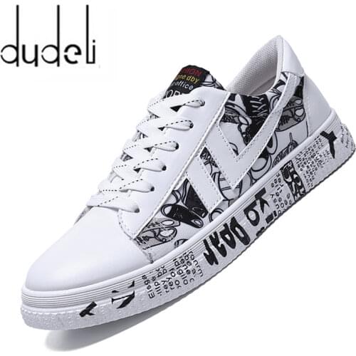 HOT Women Sneakers 2020 Fashion Breathble Vulcanized Shoes Women Canvas Graffiti Platform Shoes Women Lace up Casual Shoes