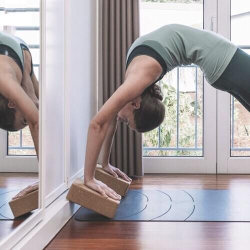 2pcs Yoga Block Cork Wood Yoga Brick Soft High Density Yoga Block For Fitness Exercise Indoor Fitness Equipment 1pcs Yoga Block