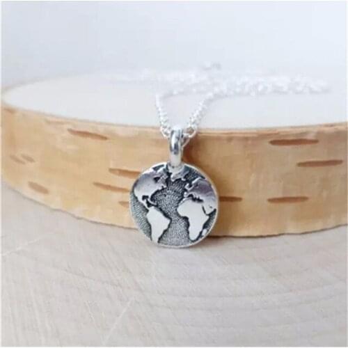 30pcs/lot Globe World Map Tiny Round Pendant Necklace Personality Statement Jewelry Elegant Women Choker Necklace