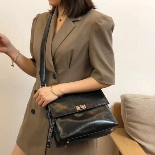 Messenger Ladies Office Vintage Bags Rivet Strap Women Genuine Leather Shoulder Bag Softshell Satchels Big Pack Crossbody Bags