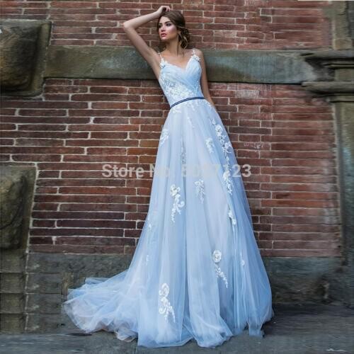 Vestido De Noiva Light Blue Wedding Dresses with Lace Appliques A Line V Neck Spaghetti Straps Backless Bridal Gowns Court Train