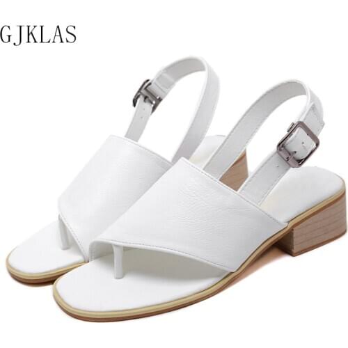 Flip Flops Block Heel Sandal 2021 New Arrival Round Toe Heels Plus Size 42 Fashion Leather Shoes Comfy Yellow Black White Heels