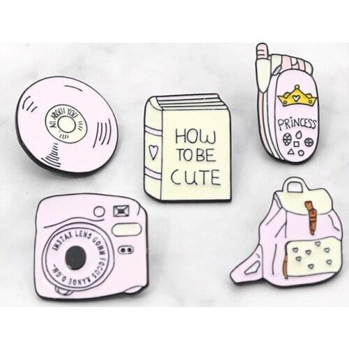 High Quantity Pink Enamel Pins Girl Cute Camera Phone Bag Brooches HOW TO BE CUTE Jecket Lapel Pin Badges Jewelry Gift Kid Women