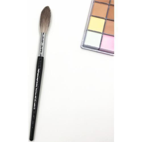 Professional Blending Brush #93 Black Long Handle Soft Pro Feather weight Face Blender Highlither Makeup Brushes
