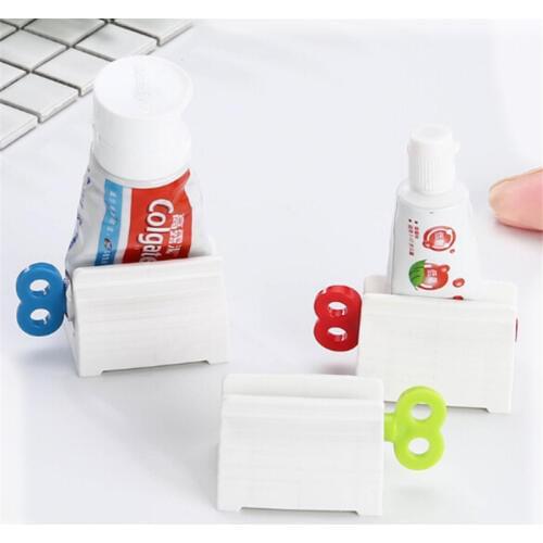 Plastic Toothpaste Dispenser Multifunctional Toothpaste Tube Press Squeezer Tooth Paste Holder home Bathroom Accessories 3 Color