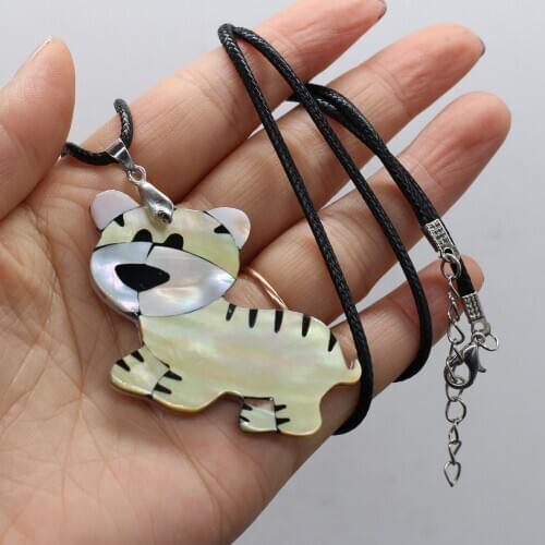 Natural Shell Necklace With Tiger-Shaped Pendant Leather Cord 2MM Charms For Elegant Women Love Romantic Gift