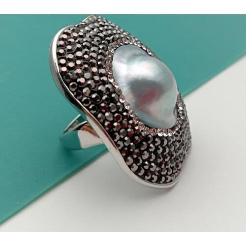 YYGEM Natural Coin Gray Mabe Pearl Black Rhinestone Pave Ring Adjustable