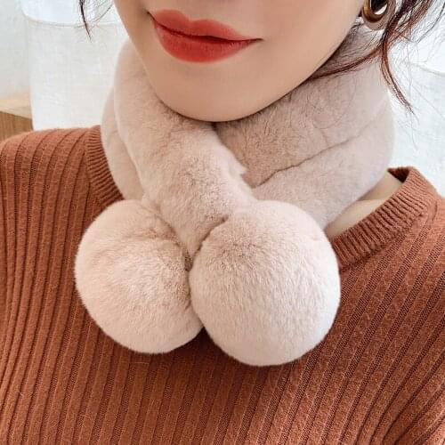 Lantafe Scarf For Women Rex Rabbit Fur Scarf Short Style Ball Ornament Winter Comfortable Outdoor Women Neck keep Warm