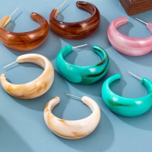 Fashion Vintage Acrylic Earrings For Women Round New C shape Geometric Peacock Blue Earring 2021 Trend Hanging Statement Jewelry