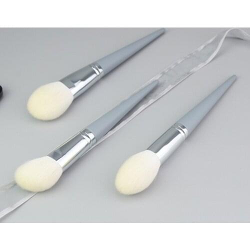 High Quality 3 Goat Hair Face Makeup Brushes Series-Powder brush Highlighter brush Sculpting brush-soft goat hair for beginners