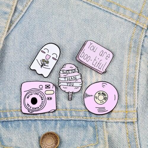 Fashion Girl Brooches Pink Camera CD Candyfloss Enamel Lapel Pins Cartoon Sweet Confession Daily Pin Women Jewelry Badges Gifts