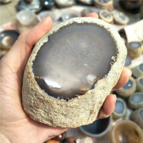 Natural rough agate water inside fengshui crystal natural healing crystal agate with water inside