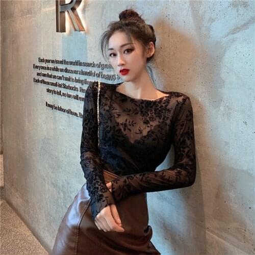 Slim All-match Sexy Lace Long-sleeved Bottoming Shirt Womens 2020 Early Autumn New Thin Style Inner Sexy Hollow Mesh Tights Top